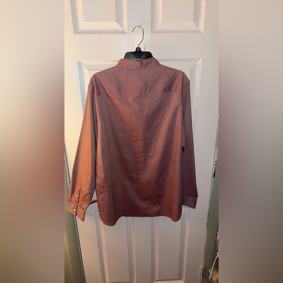 Men’s Calvin Klein Button Down Shirt - Picture 2 of 6